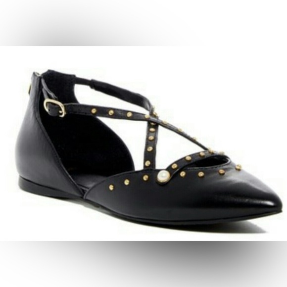 14th & Union Black Strappy Flats - Picture 1 of 5